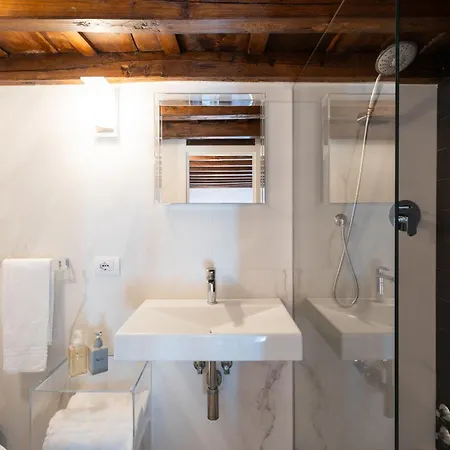 Apartament Pgrhome Domus Pantheon *