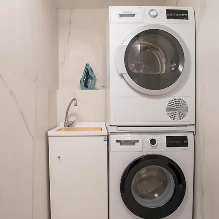 Pgrhome Domus Pantheon Apartament