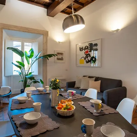 Pgrhome Domus Pantheon